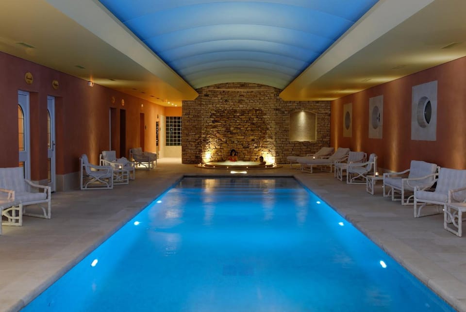 Auberge de Cassagne & Spa Hotel in Le Pontet