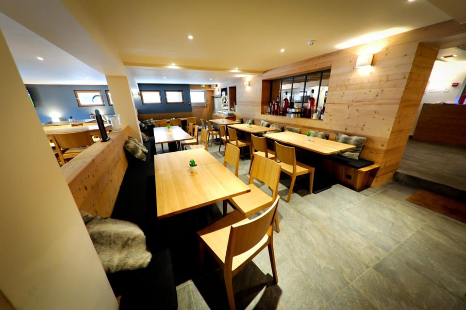 Chalet Hotel Regina Hotel in Les Gets