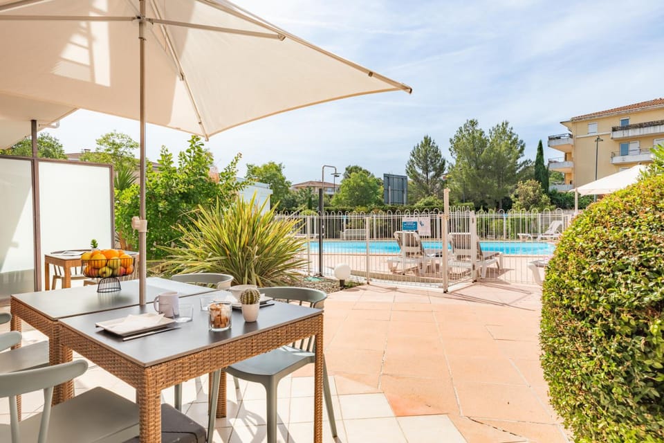 Appart'City Classic Aix-En-Provence - La Duranne Apartment hotel in Aix-en-Provence