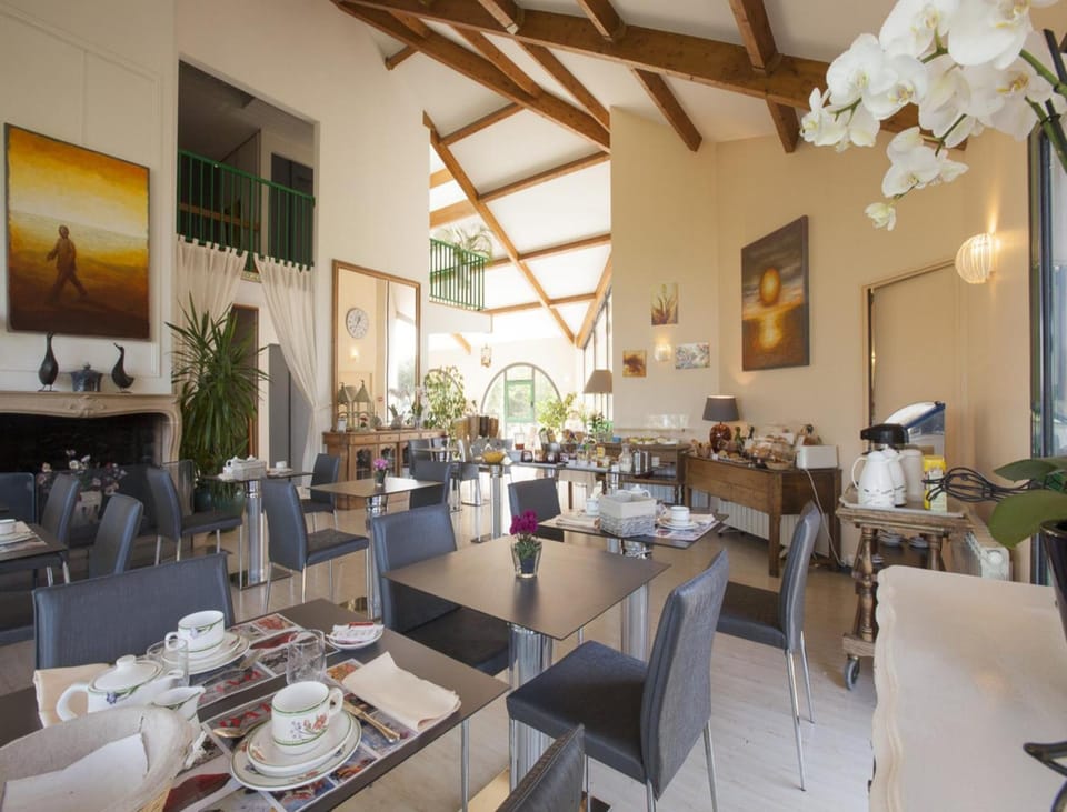 Golf Hotel Colvert Hotel in Bourgogne-Franche-Comté