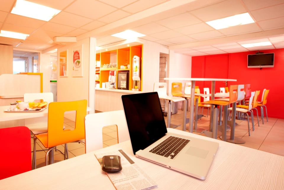 Premiere Classe Lille Est - Villeneuve d'Ascq - Stade Pierre Mauroy Hotel in Villeneuve-d'Ascq