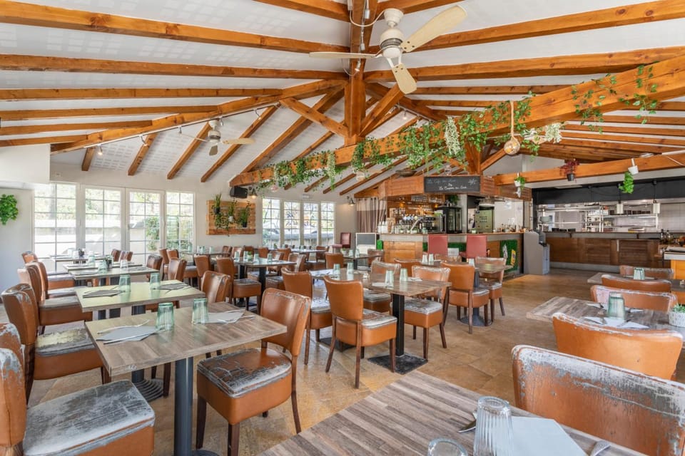 Village Pierre & Vacances Pont Royal en Provence Apartment hotel in Mallemort
