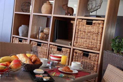 Logis - Hotel & restaurant Les Trois Fontaines Hotel in Hauts-de-France