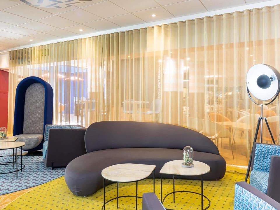 Aparthotel Adagio Val d'Europe near Disneyland Paris Hotel in Chessy
