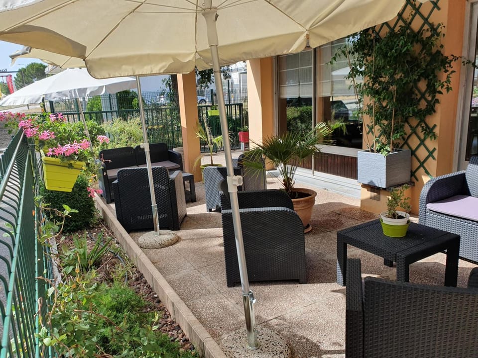 Kyriad Direct Marseille Ouest - Martigues Hotel in Provence-Alpes-Côte d'Azur