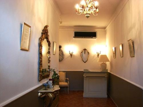 Hotel Le Siecle Hotel in Mazan