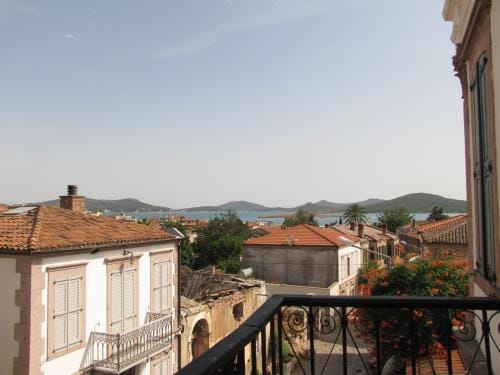 Eolos House Cunda Hotel in İzmir Province