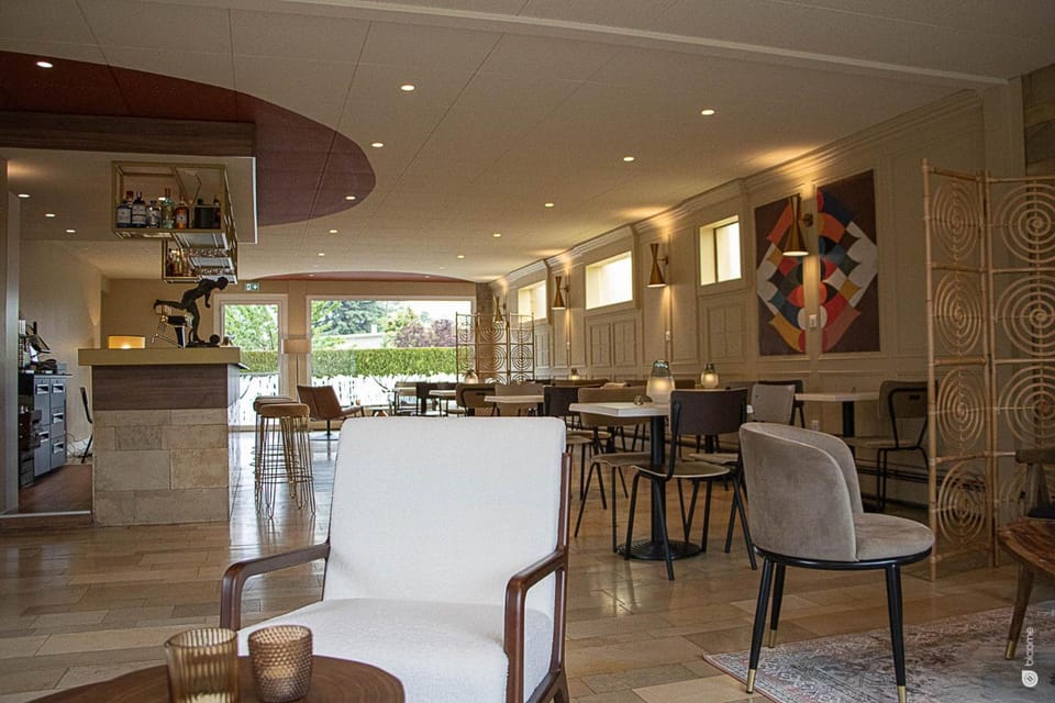 Logis Hotel & Restaurant - Le Relais de Montigny Hotel in Normandy