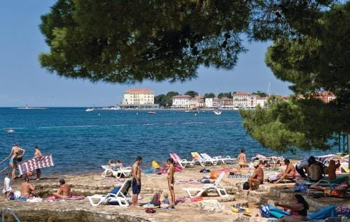 Apartments Residence by Tourist Hotel in Poreč