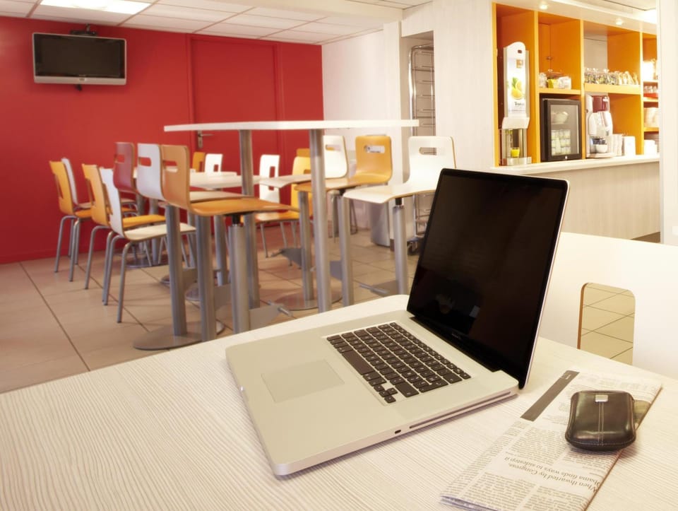 Coffee shop