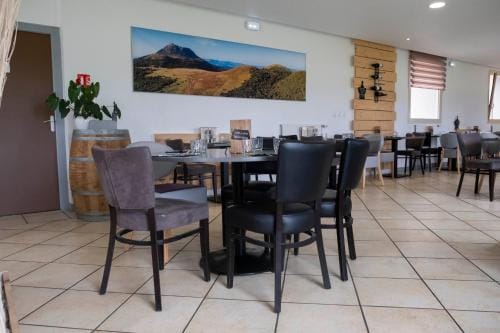 Logis Hotel Volcan Sancy Hotel in Auvergne-Rhône-Alpes