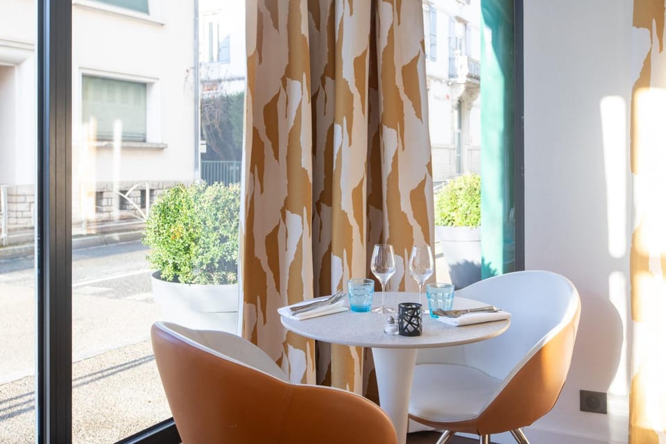 Logis Hotel du Haut-Bugey Hotel in Oyonnax