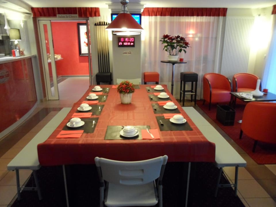 Hotel Lyon Sud Hotel in Auvergne-Rhône-Alpes