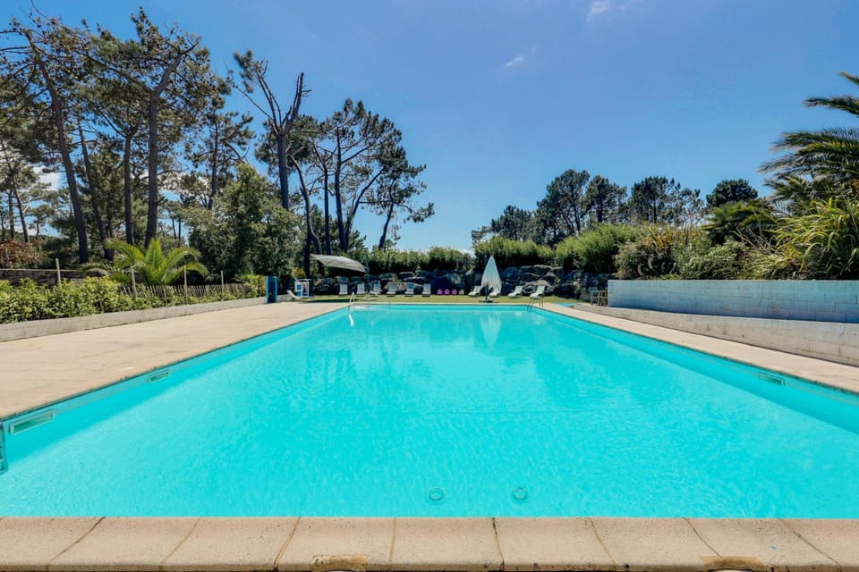 Brit Hotel Golfhotel Saint Samson Hotel in Trégastel