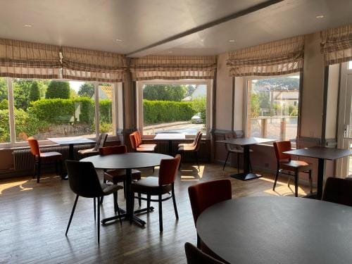 Hotel Restaurant Le Phare Hotel in Perros-Guirec