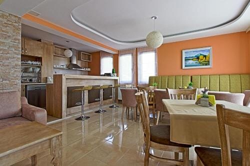 White House Hotel in Blagoevgrad Province