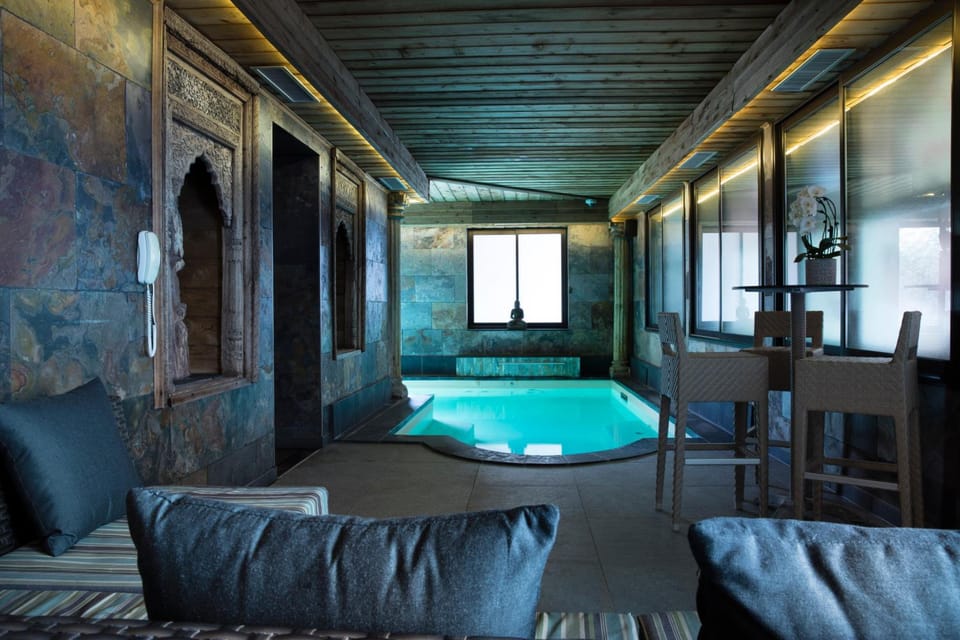 Hotel et Spa Le Lion d'Or Hotel in Normandy
