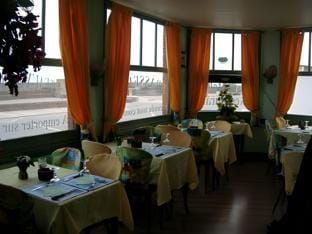 L'Huitriere Hotel in Normandy