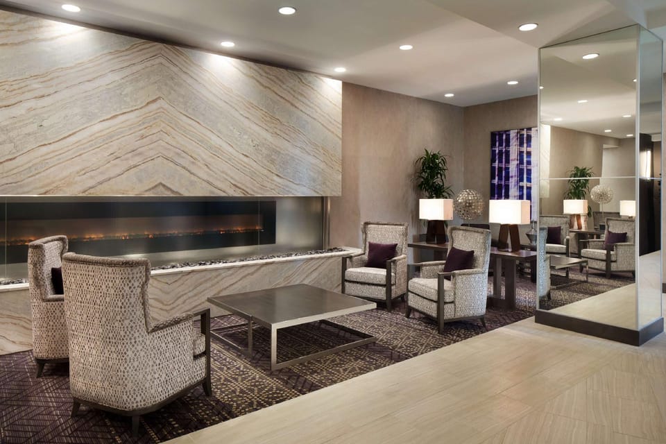 Embassy Suites by Hilton Charlotte Uptown Hotel in Charlotte