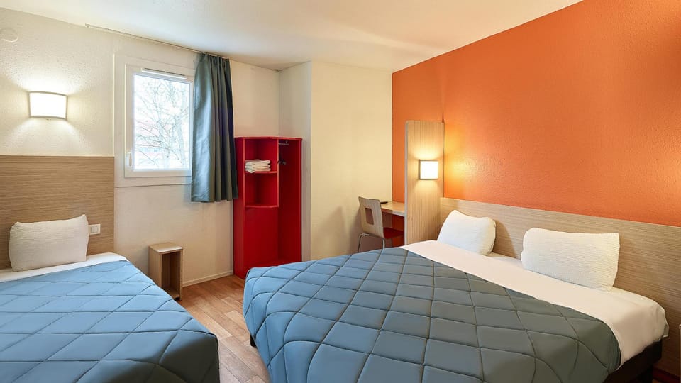 Guestroom