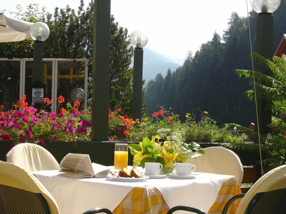 Hotel Brandl Hotel in San Candido