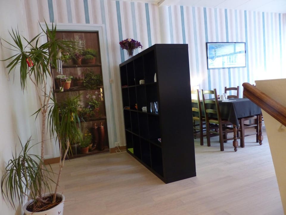 Hotel La Belle Etoile Hotel in Saint-Nazaire