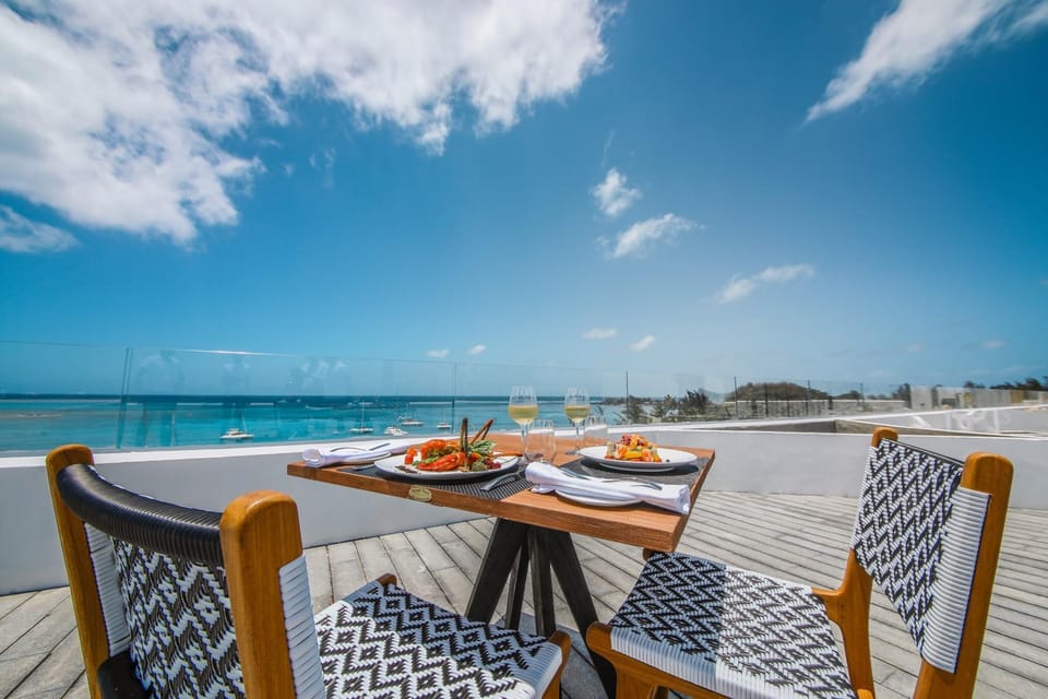 Ocean V Hotel - Mauritius    Hotel in Grand Baie
