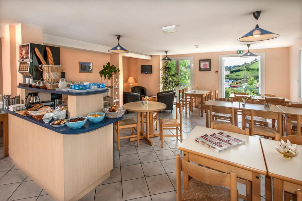 Brit Hotel Essentiel Saint-Flour Hotel in Saint-Flour