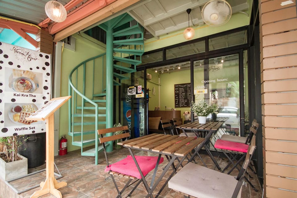 Smoking area