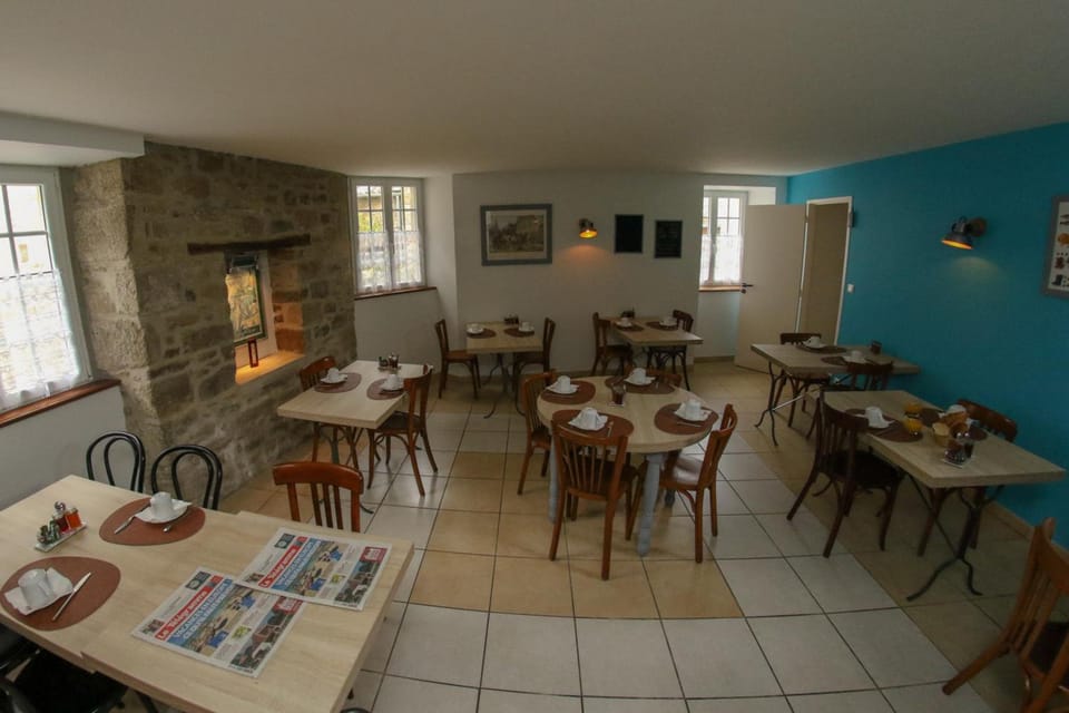 Hotel Du Cheval Blanc Hotel in Finistere