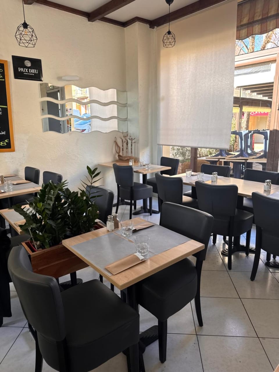 Le Chemin Neuf Hotel in Gréoux-les-Bains