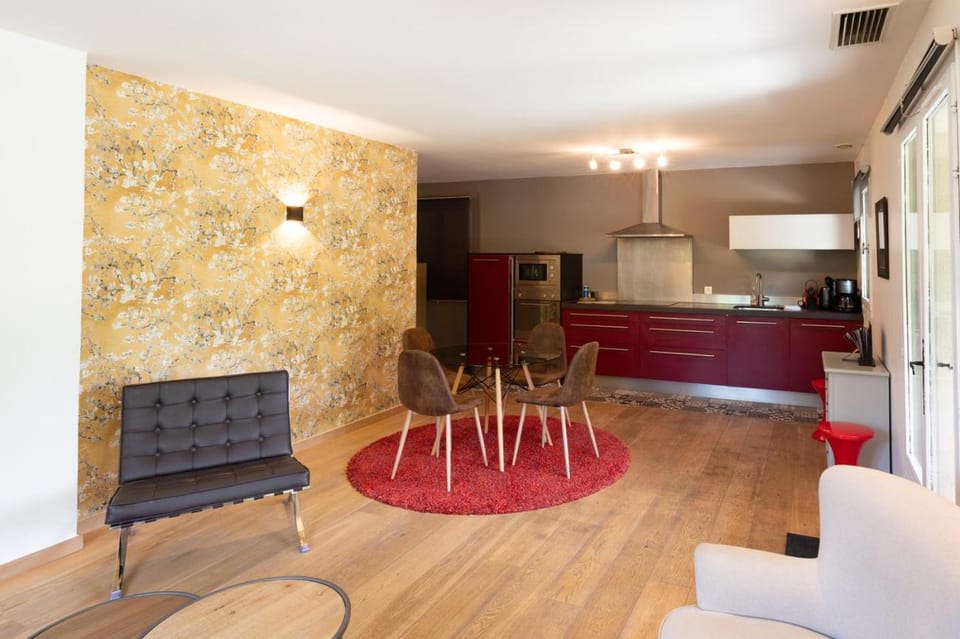 Hotel l'Amandiere Hotel in Saint-Remy-de-Provence