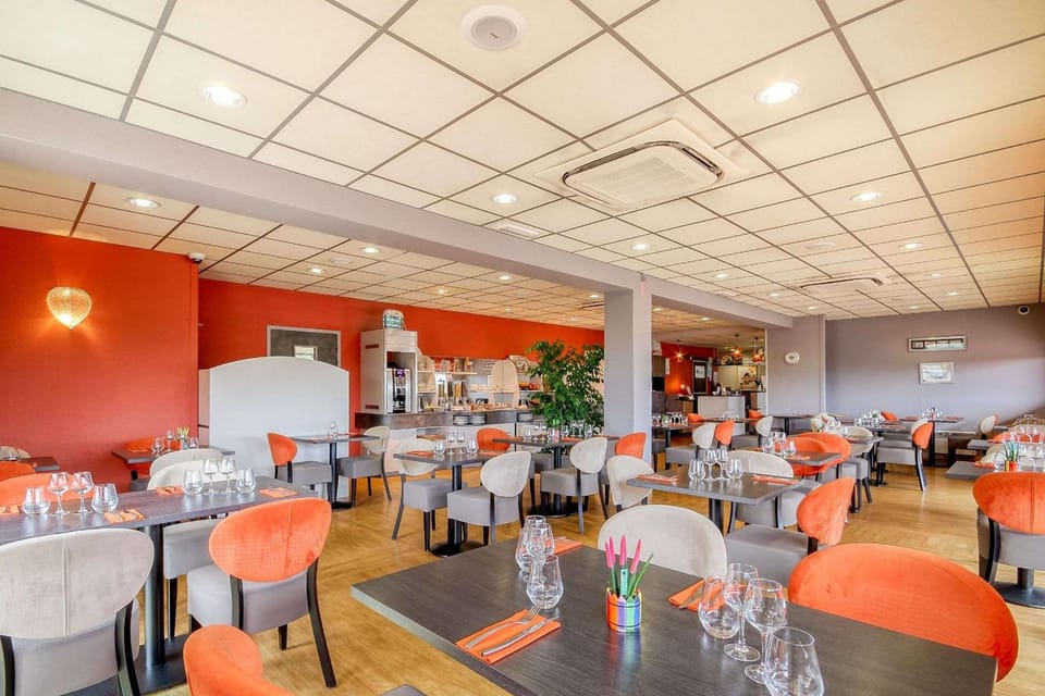 Brit Hotel Les Evens Hotel in Centre-Val de Loire