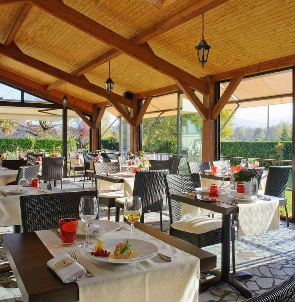 Logis Hotel restaurant Horizon 117 Hotel in Occitanie