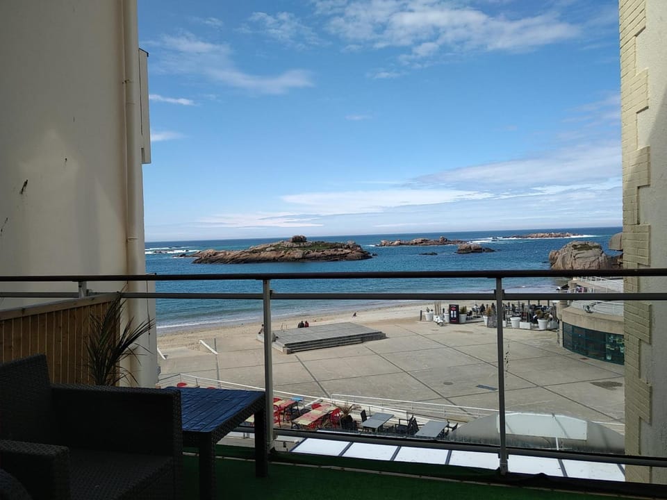 Hotel De La Mer Hotel in Trégastel