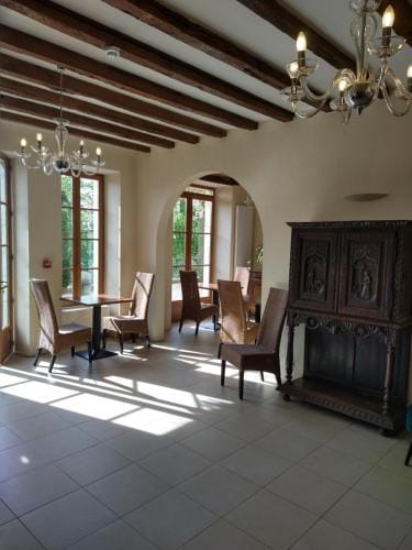 Hotel La Croix De Vernuche Hotel in Bourgogne-Franche-Comté