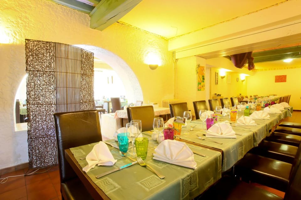 Logis Auberge La Cremaillere Hotel in Nouvelle-Aquitaine