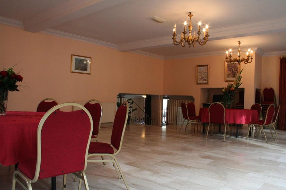 Hotel Saint Alban Hotel in Saint-Maur-des-Fossés