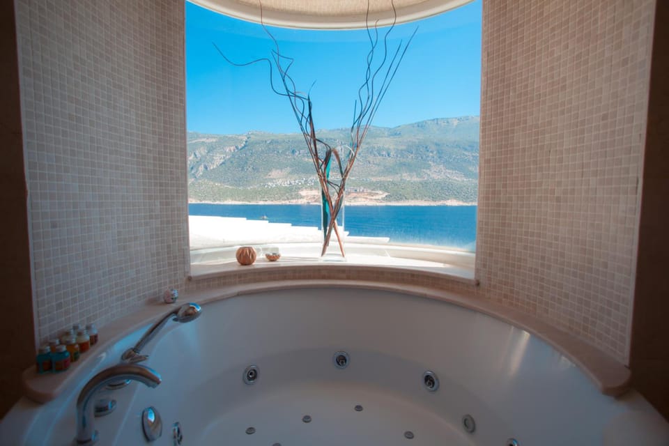 Deniz Feneri Lighthouse Hotel in Antalya Province