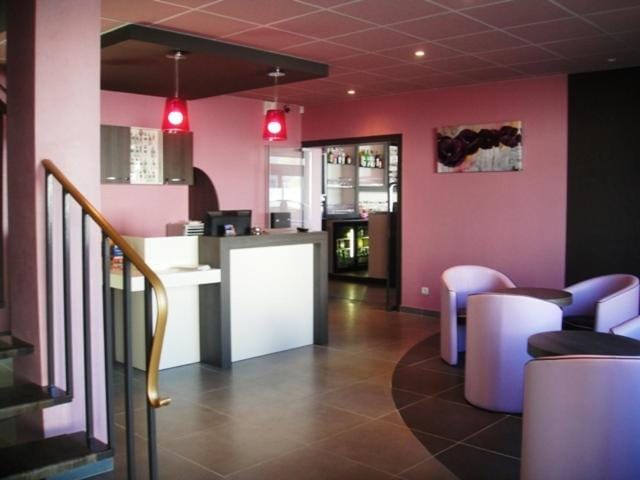 Logis Hotel Saint Paul Hotel in Pays de la Loire