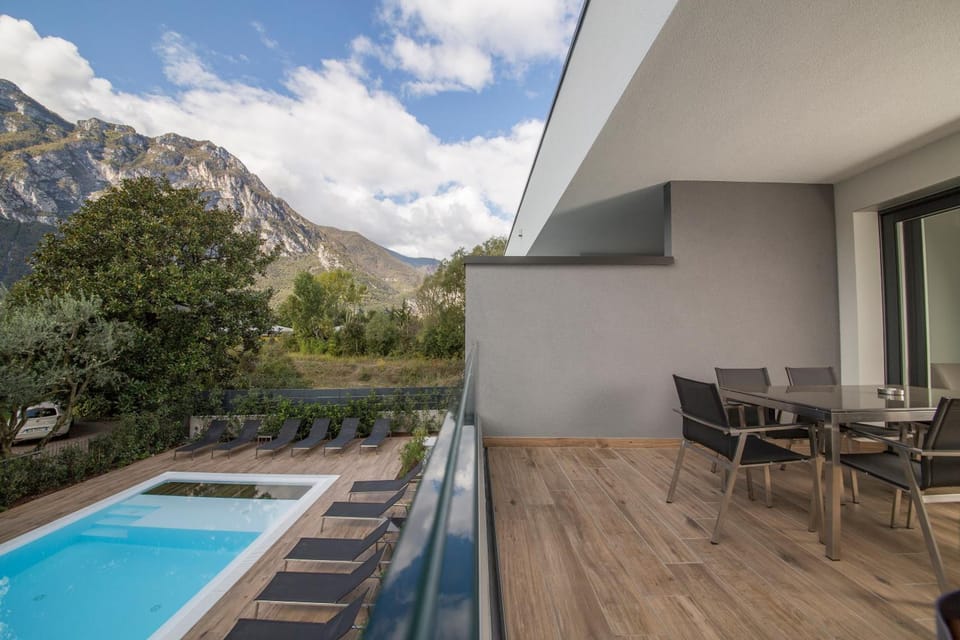 Riva Lake Lodge Hotel in Riva del Garda