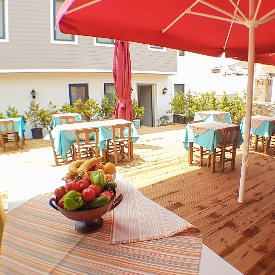 Güneş Ada Otel Bozcaada Hotel in Turkey