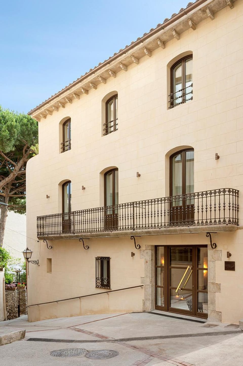 La Bionda Hotel - Adults Only Hotel in Baix Empordà