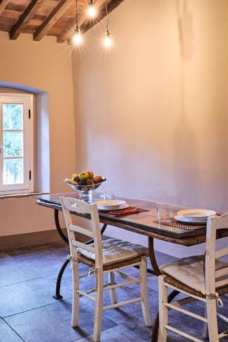 Bolgheri Wine Suite Hotel in Tuscany