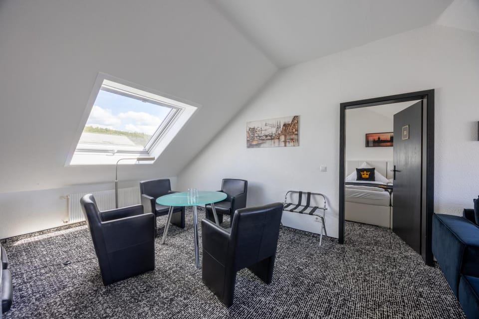 Panorama Hotel Rheinkrone Hotel in Andernach