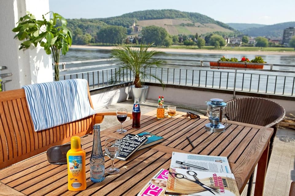 Rheinhotel Vier Jahreszeiten Bad Breisig Hotel in Ahrweiler
