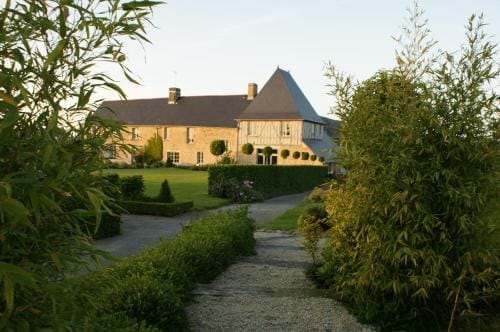 Le Clos Saint-Gilles Hotel in Brittany