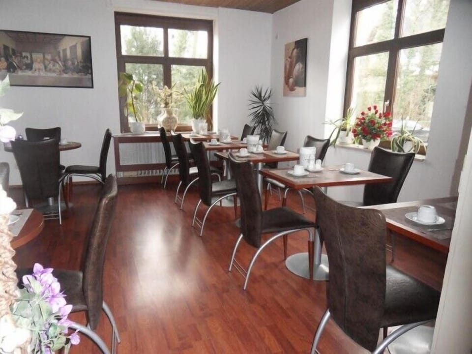 Hotel zum Adler Hotel in Oberursel