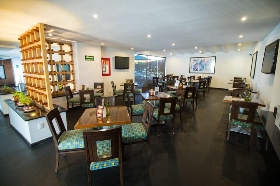 Hotel Atenas Plaza Hotel in Mexico City