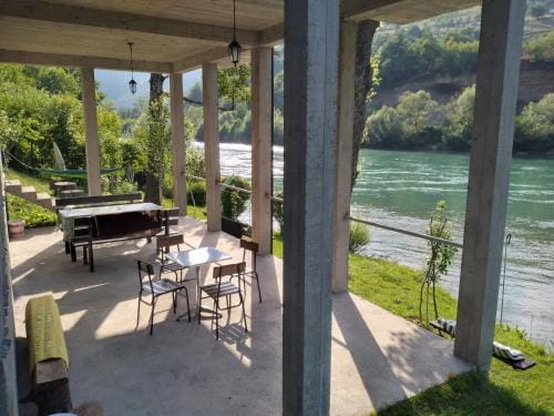 Prenociste na Drini Foca Hotel in Montenegro